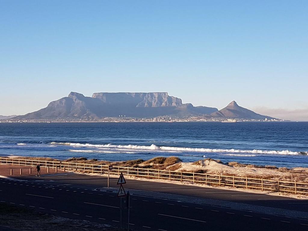 Blouberg Luxury Beachfront Apartment Bloubergstrand Extérieur photo